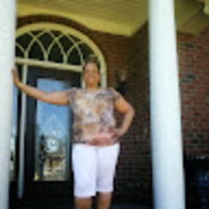 Meet your Posher, Myra